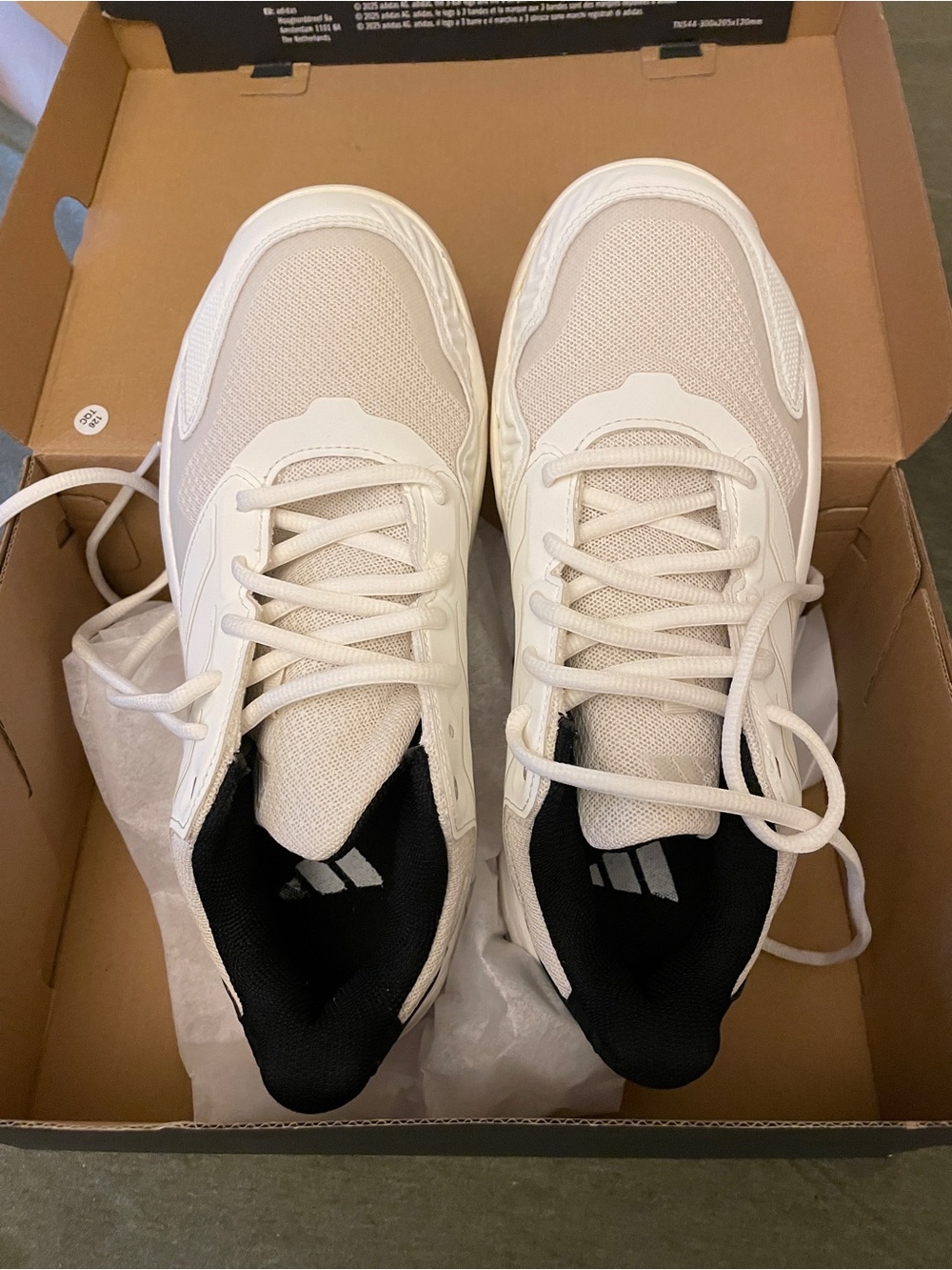 adidas courtjam control 3, tennis shoes